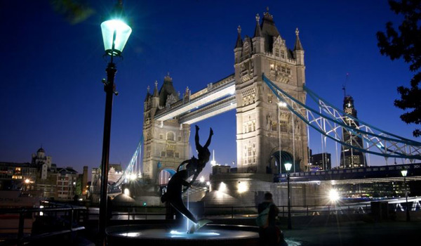 Impressive Tower Bridge at Dusk