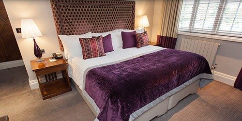 6-arden-hotel-stratford-room