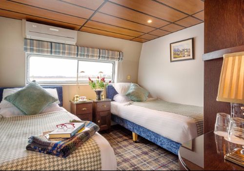 shannon-princess-twin-cabin