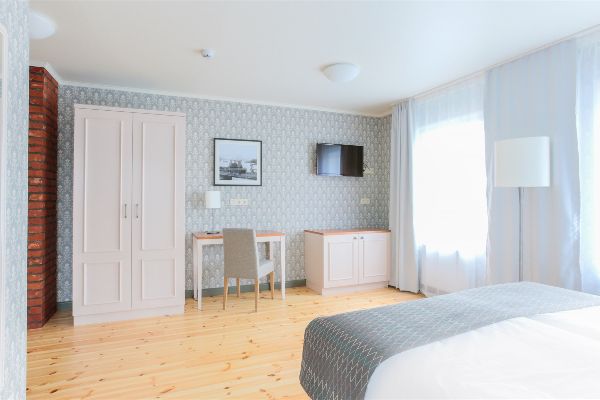 fosshotel-eastfjords-superior-double-room-(16)-1 (1)