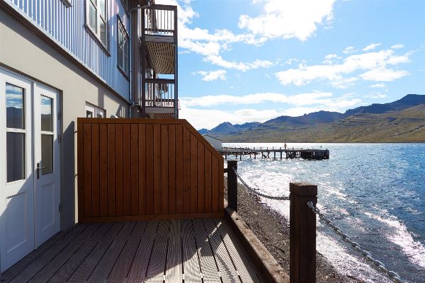 fosshotel-eastfjords-superior-double-room-(20)-1 (1)