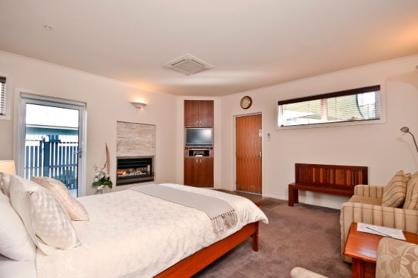 c84657_3b4c62be33384c55ab1a74125d2f22b6