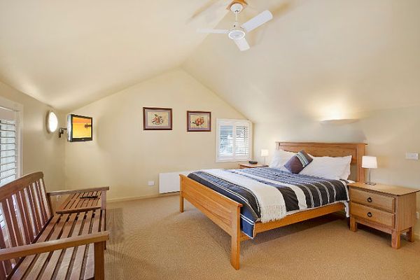 c84657_960e08f9e9184e70a75f0b1e5b6c00ff